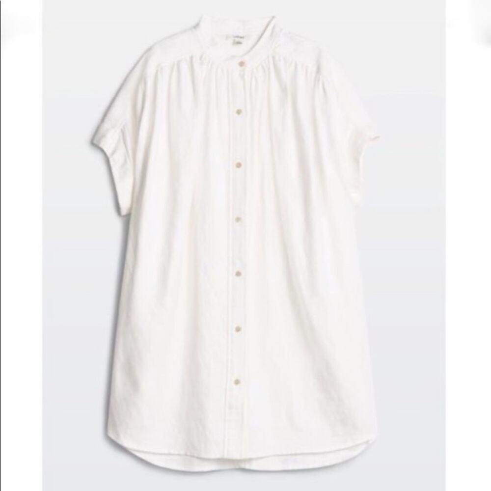 Aritzia White Short-Sleeve Button-Up Tunic - Picture 4 of 10
